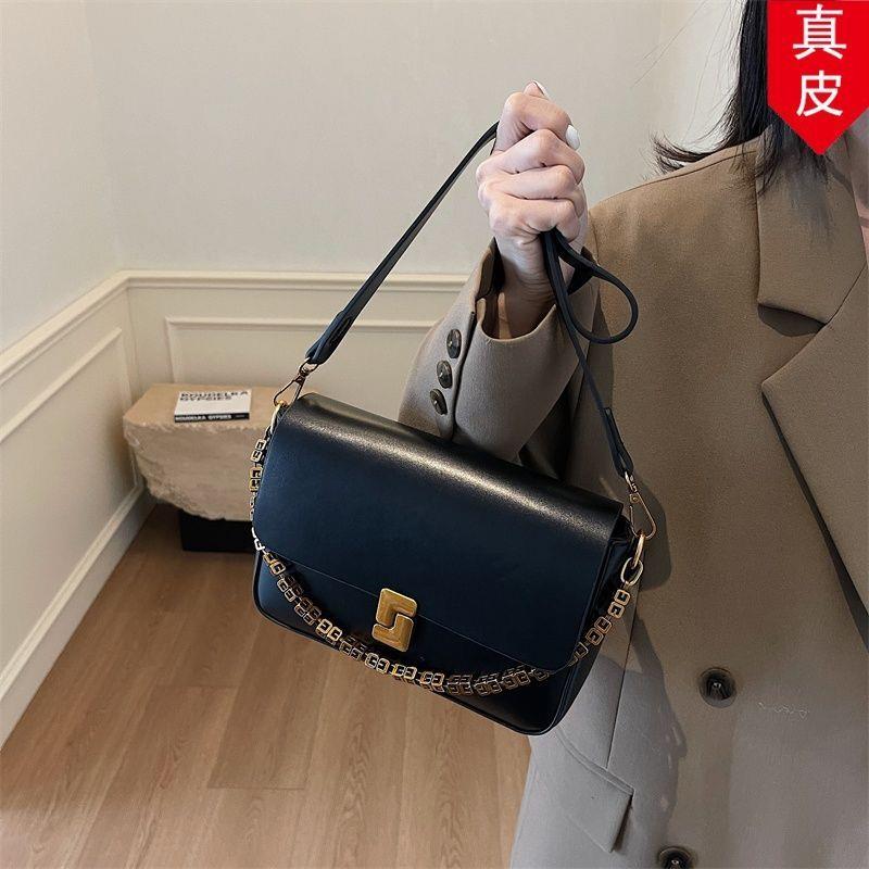 真皮感百搭2026洋气法式精致斜挎包韩版复古女单肩高级小方包