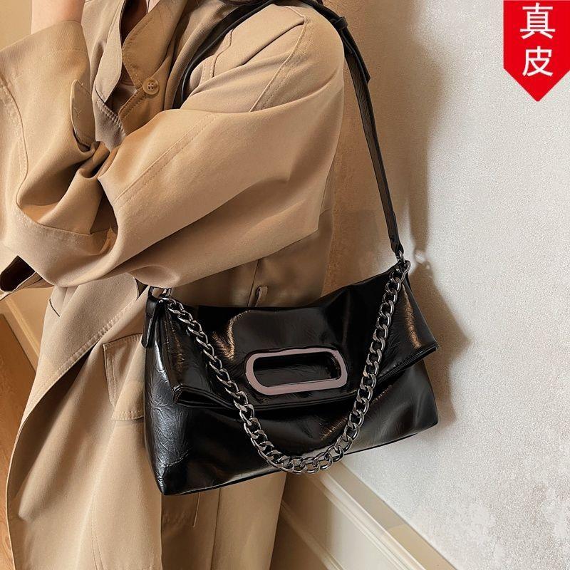 女真包皮爆款百搭斜挎包众小方包潮小红手提包网小众链条2026ins