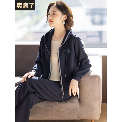 妈妈运动套装春秋两件套2025新款时尚休闲上衣服裤子中老年女秋装