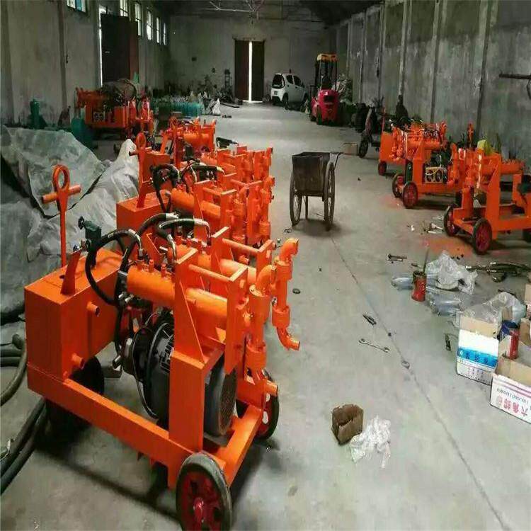 注浆泵厂家灰浆泵价格活塞式注浆泵配件挤压式注浆机液压注浆机图片