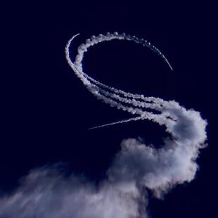 houdini写实导弹发射烟教程 含工程文件 自动发货