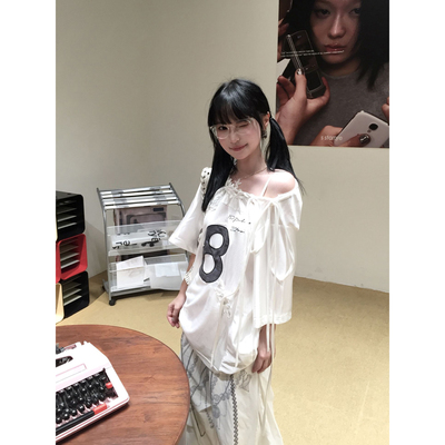 日本offcat 'blockcore球衣'亮面拼接网眼露肩上衣斜肩绑带短袖T