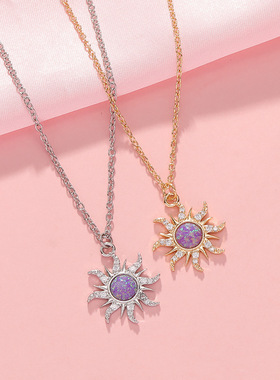 创意新款太阳项链女镶锆石雨花石吊坠小众设计百搭衣饰装饰锁骨链