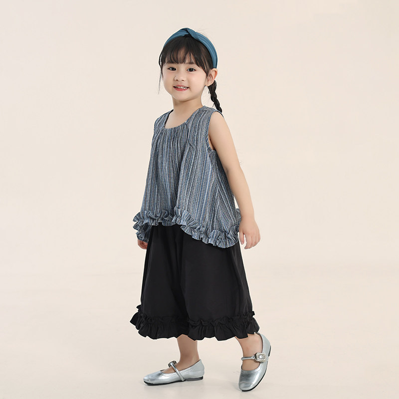 女童夏装套装2025新款儿童格子背心上衣阔腿七分裤两件套中小童