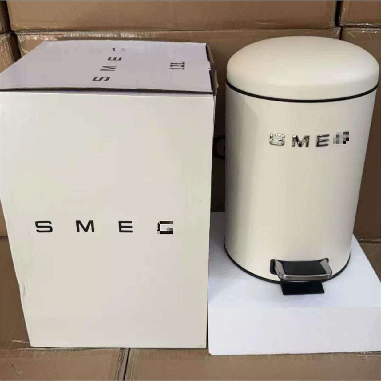 SMEG斯麦格脚踏式垃圾桶家用不锈钢客厅卫生间脚踩带盖大号大容量
