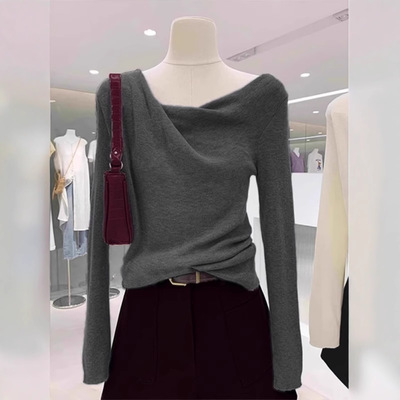 小个子不规则荡领针织衫