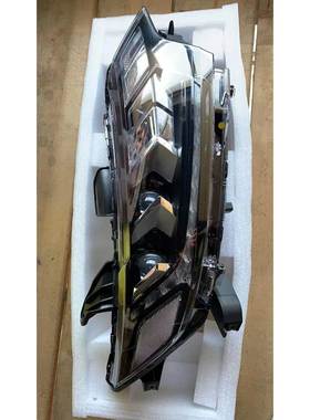 适用于2019款三菱欧蓝德大灯8301D469/8301D470