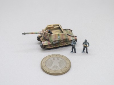 【展示】144 WWII German 7,5cm Pak 40 auf Geschützwagen FCM(