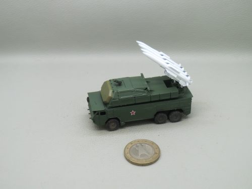 【展示】1/144 现代俄军 MZKT-6922 Air Defence System