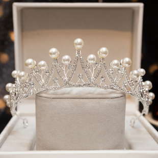 高端儿童皇冠头饰公主生日发箍女孩珍珠女童演出王冠生日派对发饰