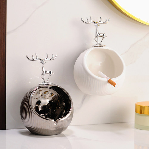 装饰烟灰缸厕所专用免打孔壁挂