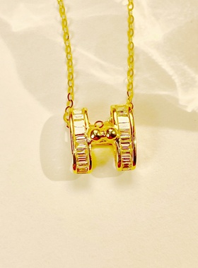 18K金镶嵌天然钻石H项链