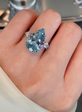 海蓝宝白金克拉钻石戒指