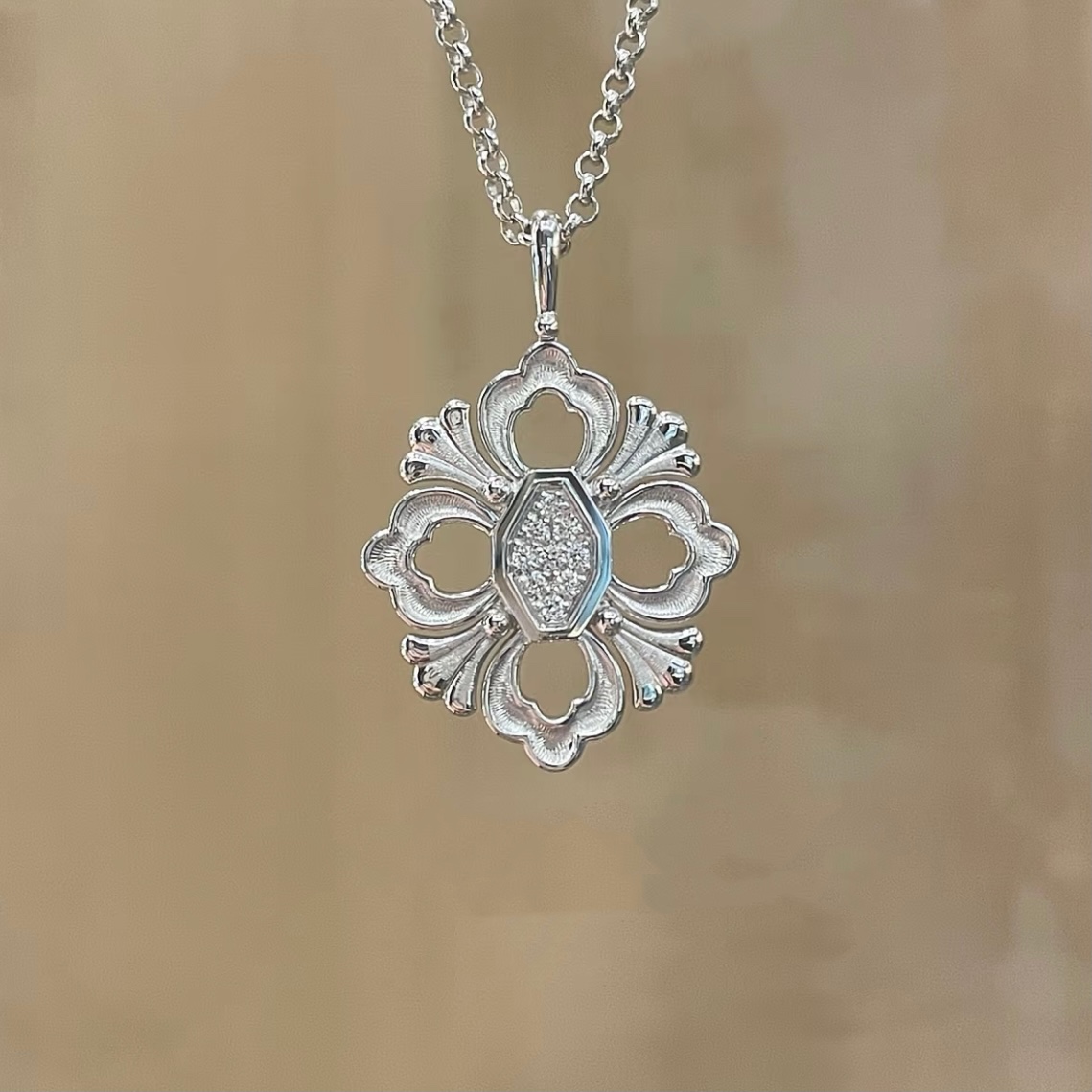 18k白金黄金天然钻石opera gold穹顶项链