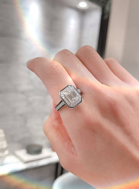 Vendome铂金几何钻石戒指钻戒