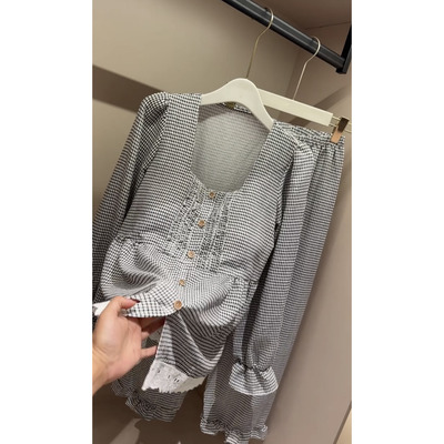 韩版甜美荷叶边长袖带胸垫睡衣