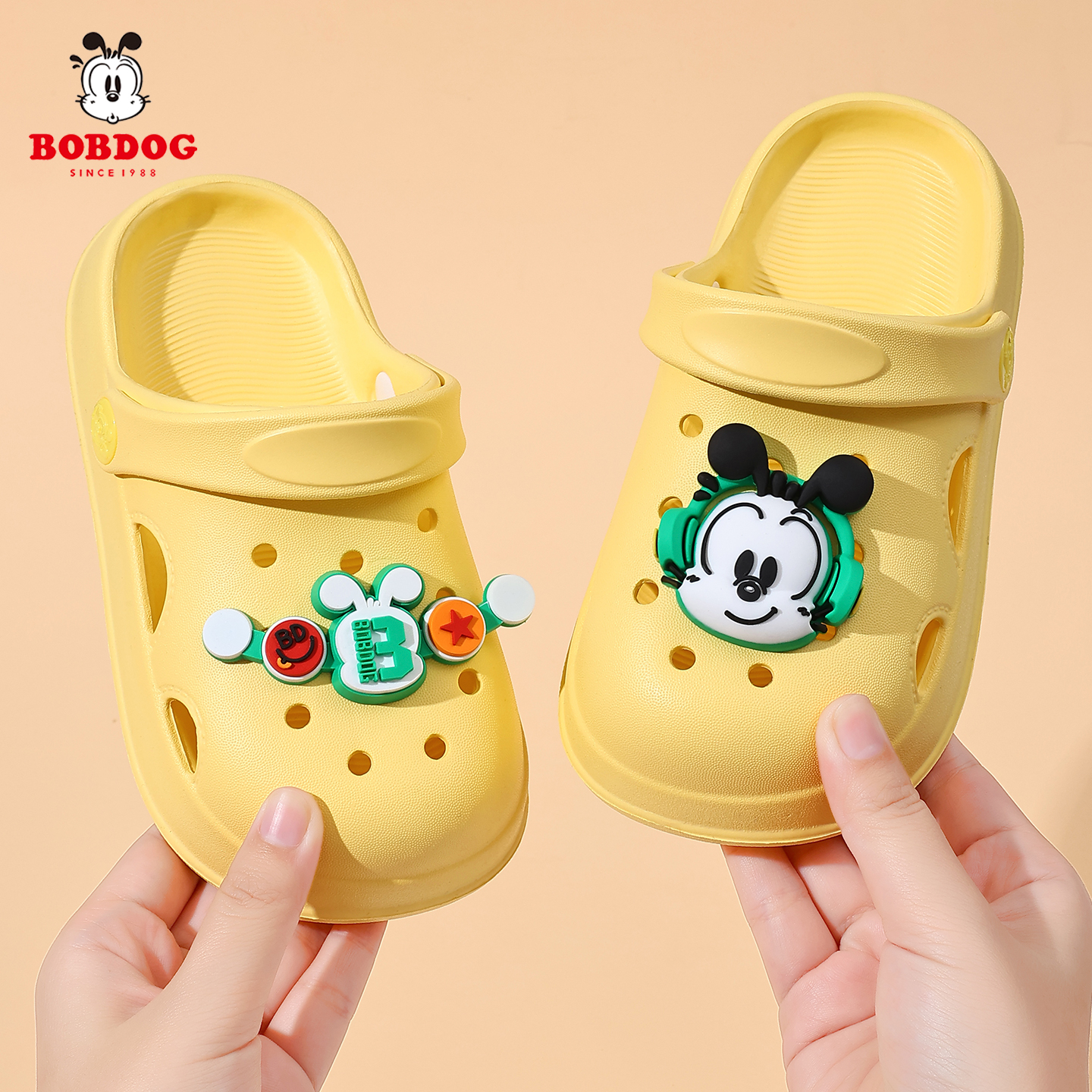 巴布豆夏季新款防滑卡通风洞洞鞋