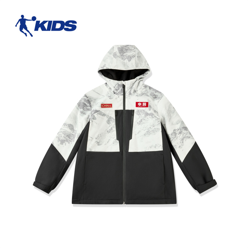 乔丹儿童冲锋风衣商场同款