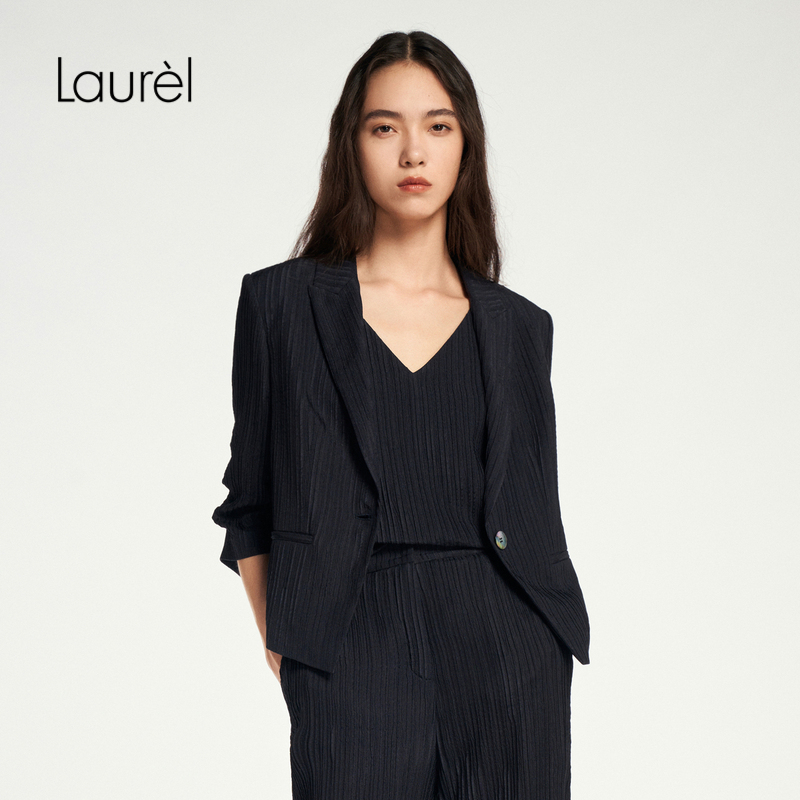 【桑蚕丝】Laurel劳芮新款桑蚕丝五分袖截短西装LWL353T01900