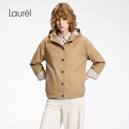 【莱赛尔】Laurel劳芮26早秋款连帽短款工装外套LWD366W06000