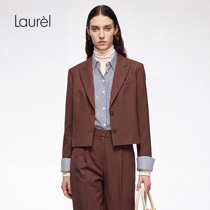 Laurel劳芮26早秋新款短款箱型复古翻领撞色西装LWD373T00900