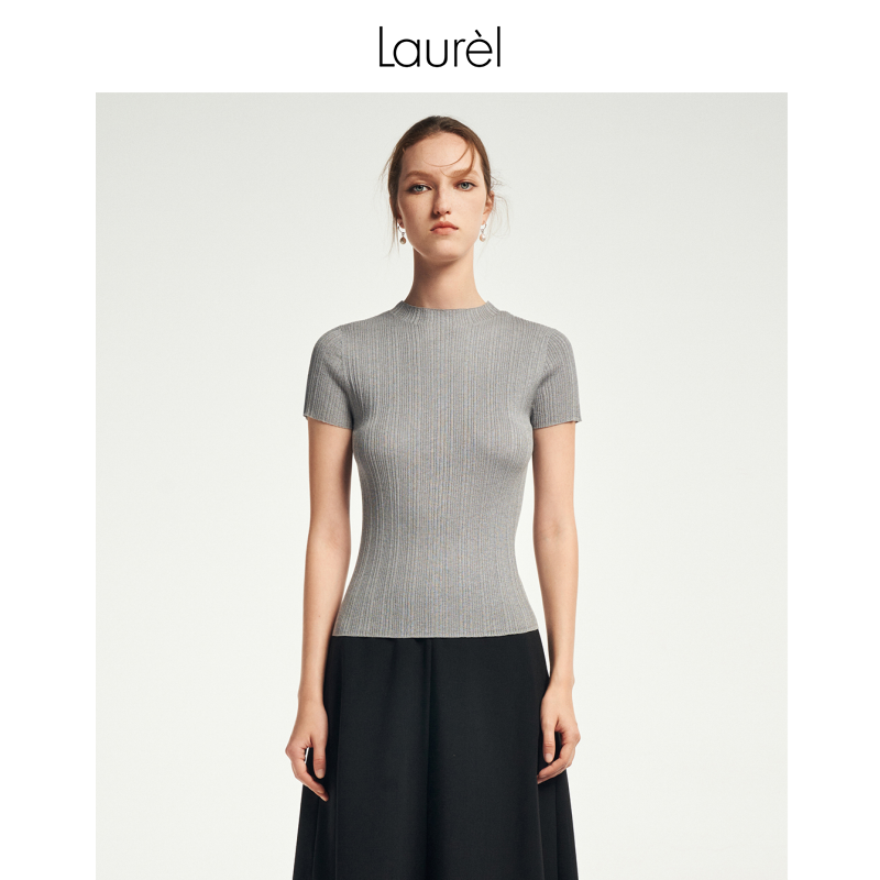 LAUREL竖纹肌理修身针织衫