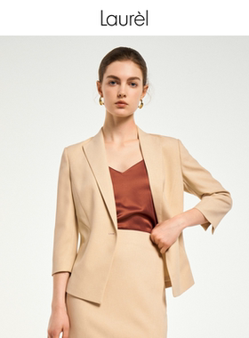 Laurel劳芮春秋立体收腰简约高智截短西服外套女LWD341T00800