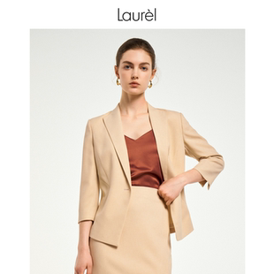 Laurel劳芮春秋立体收腰简约高智抗皱截短西服外套女LWD341T00800