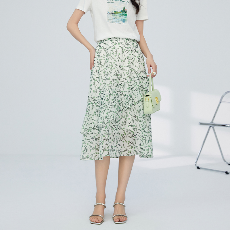 鲁思蒂印花垂坠感高腰碎花中长裙