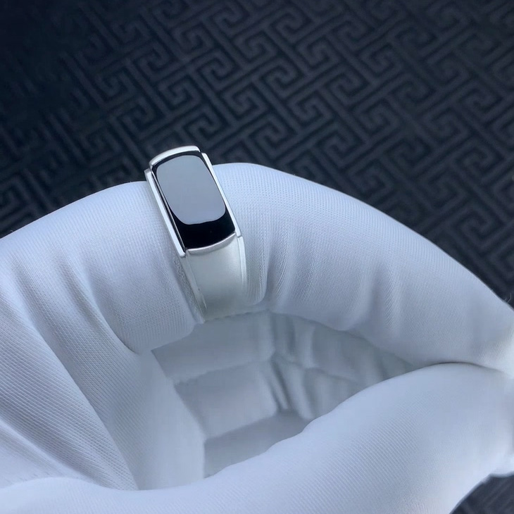 订做！！18k金墨翠马鞍翡翠戒指 墨翠 时尚 轻奢 缅甸冰种墨翠