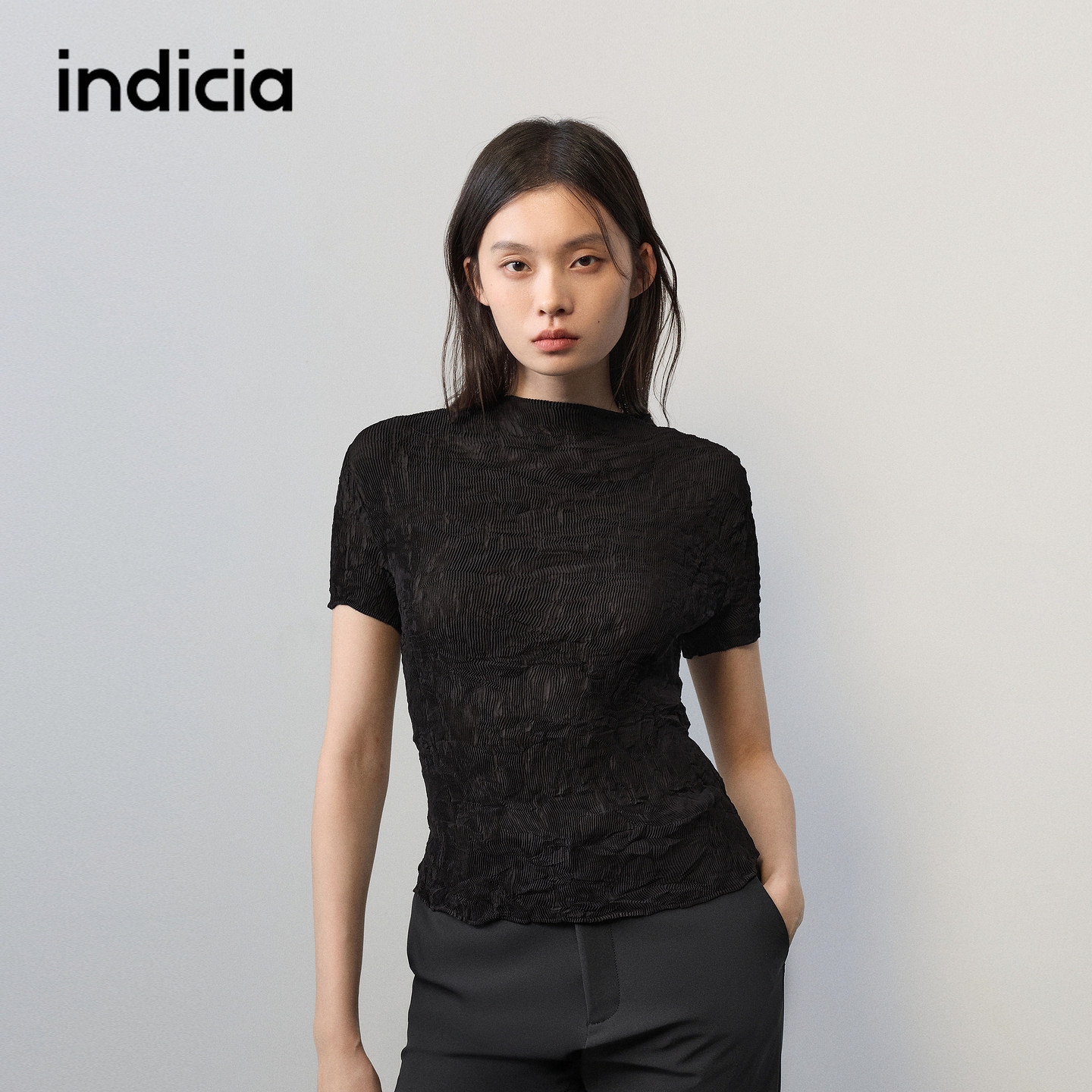 indicia标记商场同款2026秋季新款女装黑色修身肌理上衣