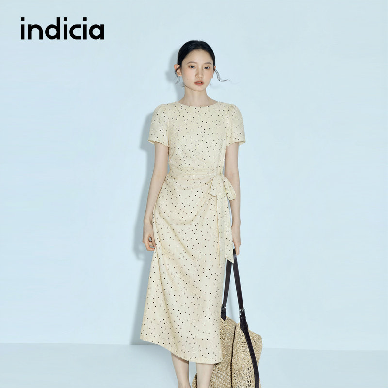 indicia标记商场同款2026夏季女装米白波点短袖连衣裙L2B6LQ170