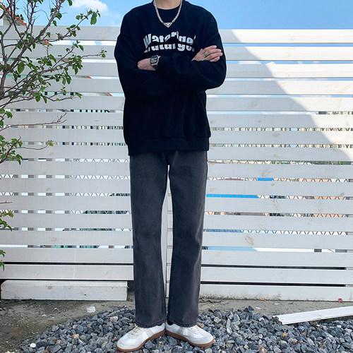 2026春季黑灰色垂感直筒牛仔裤男