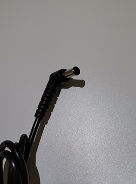 LG显示器 IPS2241 IPS237L-BN IPS226VX电源适配器 充电器 电源线