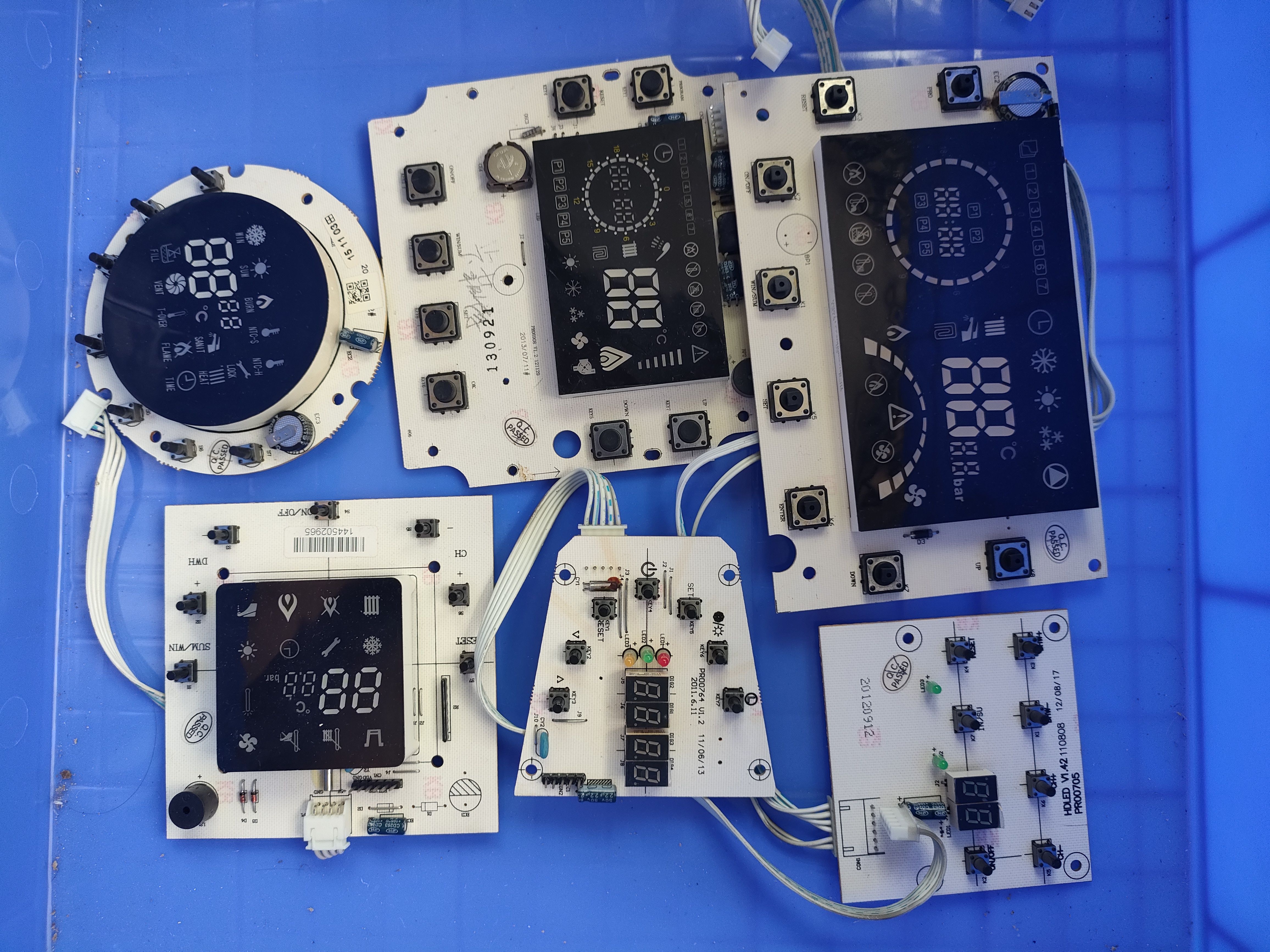 海顿瑞能艾瑞克卡菲特美的壁挂炉显示屏控制板按键开关屏幕拆机件