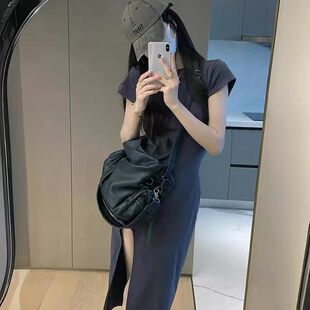 茶歇法式赫本风针织修身开叉连衣裙子女气质后妈长裙夏季2025新款