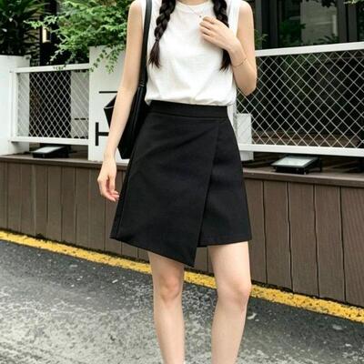 黑色高腰斜角不规则短裙