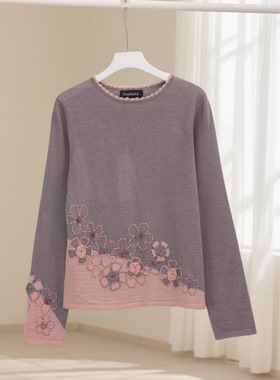 秋冬新款女刺绣花纹亮片装饰圆领花边针织长袖修身遮肉显瘦39211