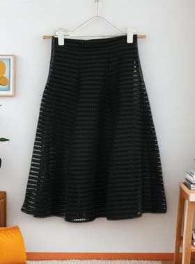 2025夏季新款黑色高腰蓬蓬裙精致镂空时尚减龄显瘦半身裙20102