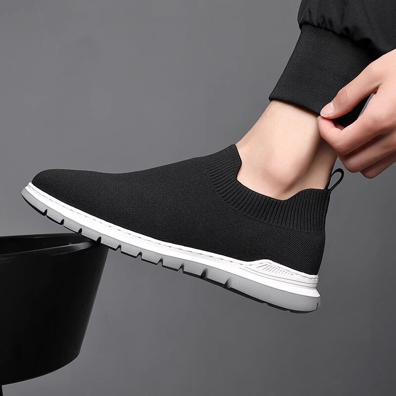 男鞋夏季2025新款网面透气休闲运动袜子布鞋一脚蹬男士老北京布鞋