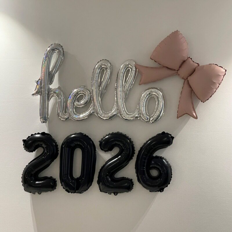 新款2026年新年跨年布置铝膜气球蝴蝶结装饰派对聚会房间酒吧咖啡
