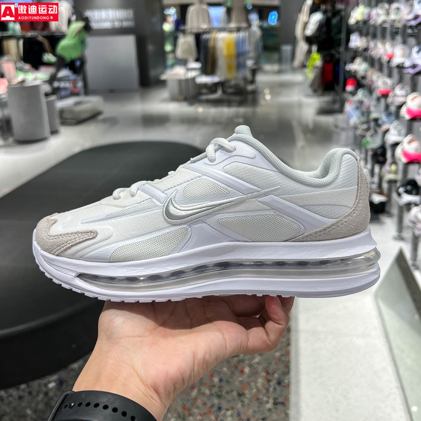 耐克女鞋2026冬新款Air Max Metro防滑气垫回弹运动鞋 IW4934-100