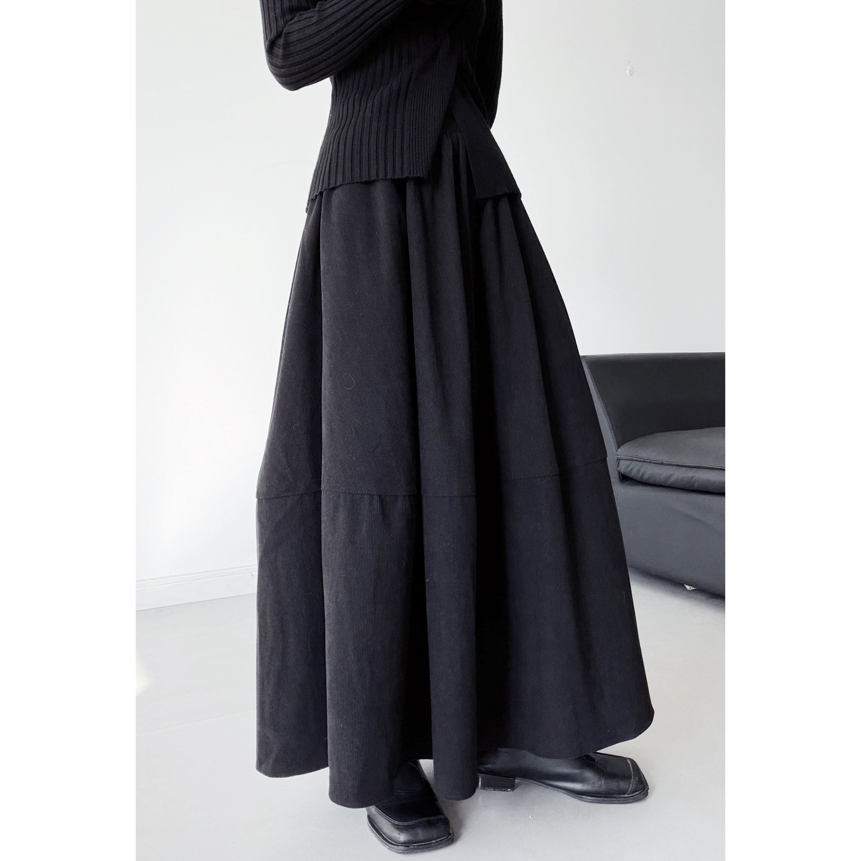 浮木兮/极简风灯芯绒小黑裙松弛感百搭半身裙松紧腰显瘦A字长裙女