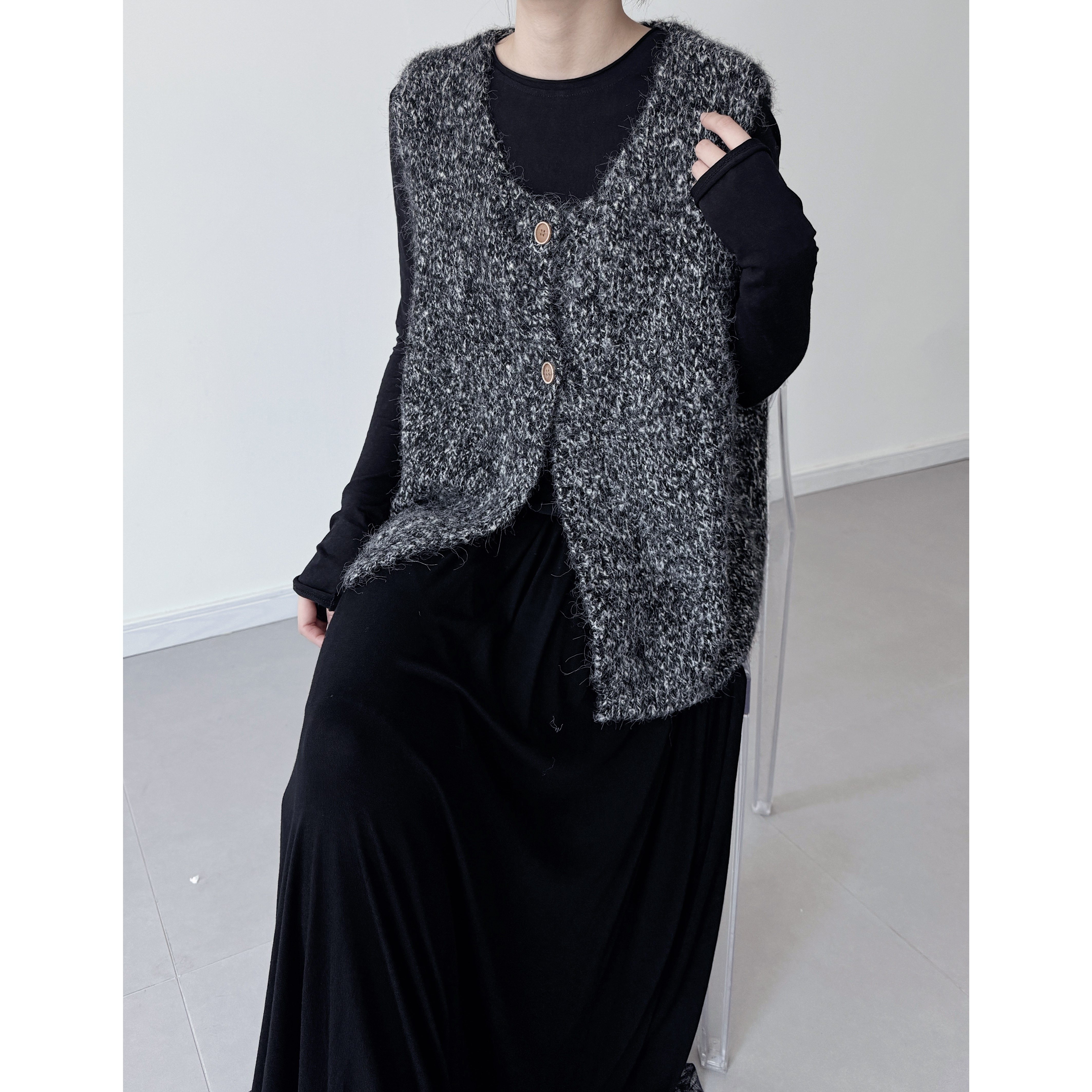 浮木兮/韩系慵懒风软糯羊毛马甲背心女秋冬叠穿无袖坎肩马夹外套