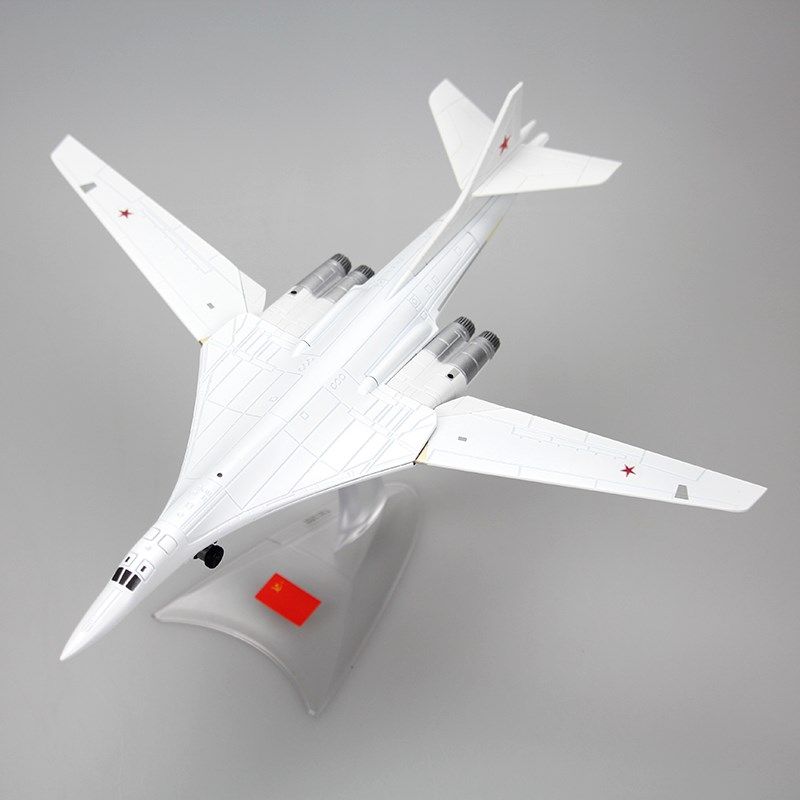 精选彷真1:2g00图160白天鹅飞机模型合金成品TU160轰炸机玩具摆件