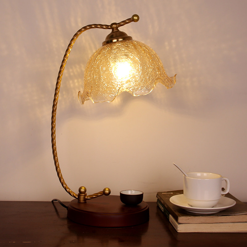 优选法式复古台灯欧美式轻奢卧y室床头柜灯家用温馨书房玻璃调光