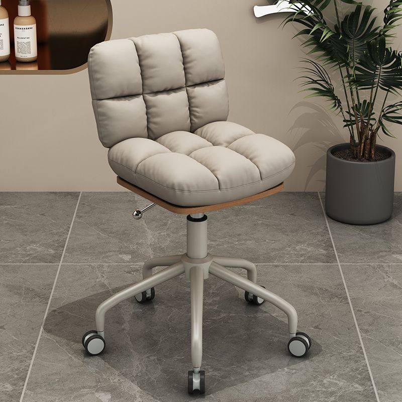 2025美容院理发店美甲师按摩专用大工凳升降旋转化妆舒服久坐滑轮