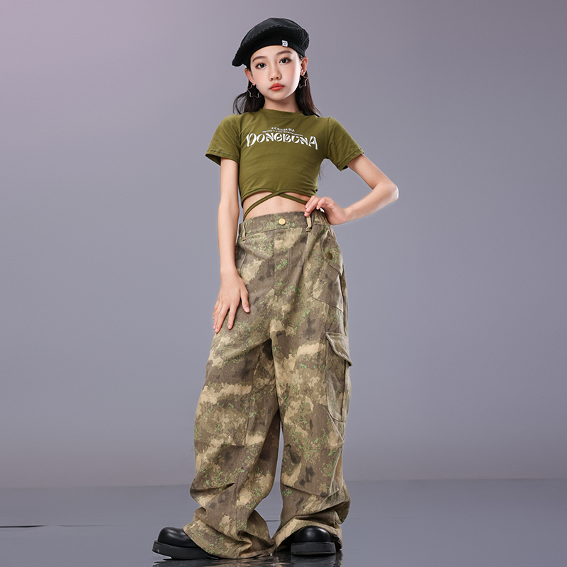 新款女童爵士舞服装街舞儿童潮服迷彩工装裤jazz嘻哈套装走秀表演