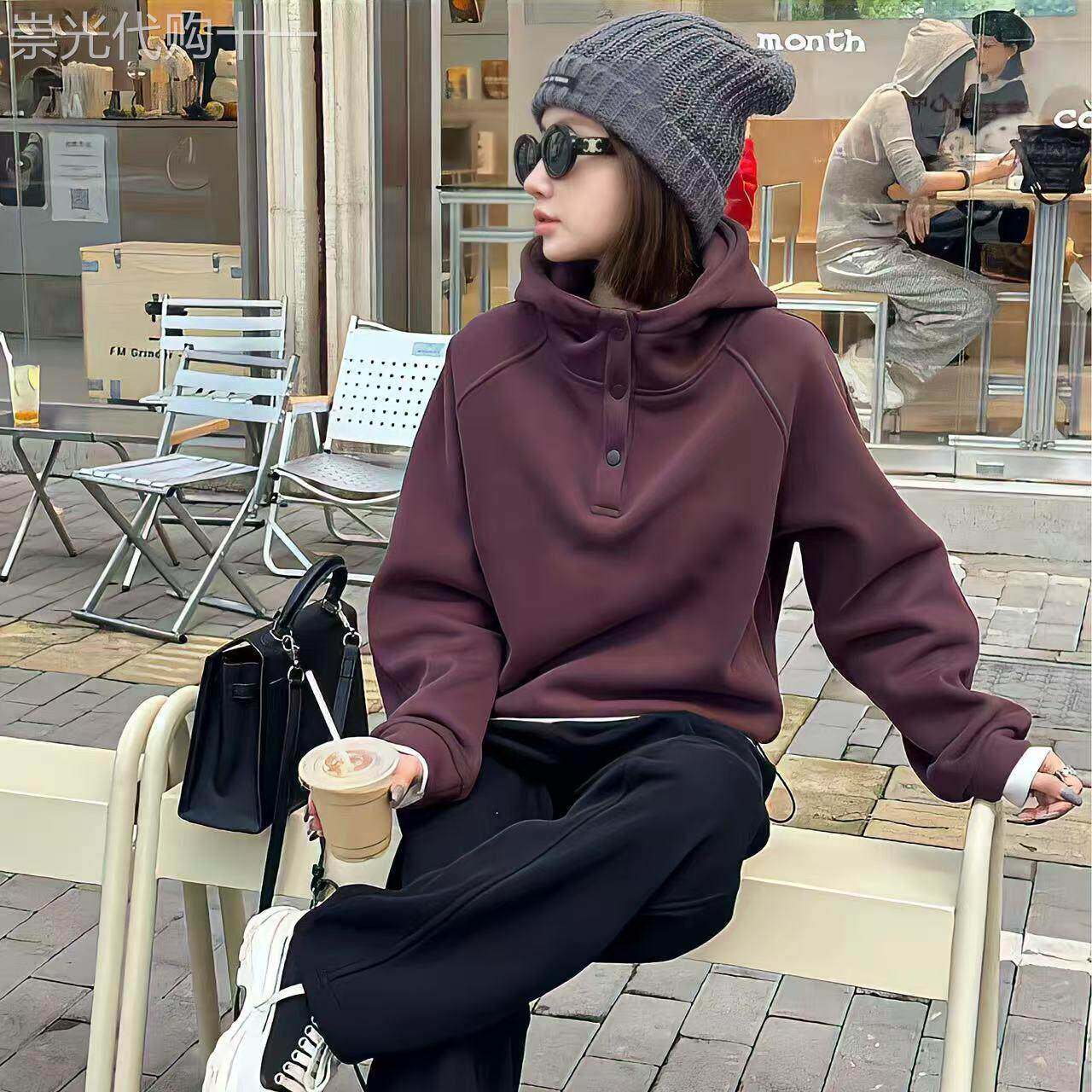 加绒加厚连帽卫衣女秋冬2025年新款欧货设计感小众小个子短款上衣