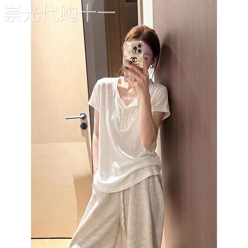 慵懒松弛感卷边白色雪花棉短袖t恤女夏季正肩钮扣半开亨利领上衣